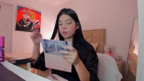 Snapshot of aliciabiden chatting on 07-05-26, 02:46 aliciabiden online show from 07-05-26, 02:46