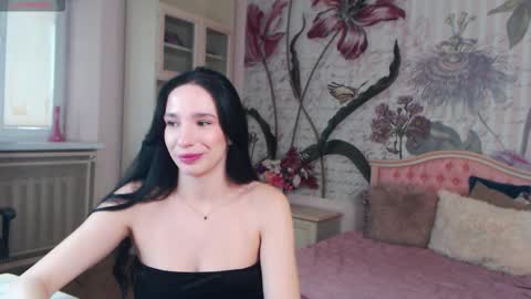 Veronica online show from 09-29-25, 01:05