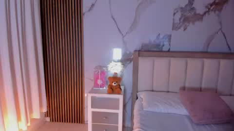 Snapshot of alicialevy chatting on 07-13-26, 11:46 LUNA online show from 07-13-26, 11:46