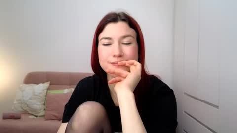 alicianoveli online show from 11-21-25, 03:54