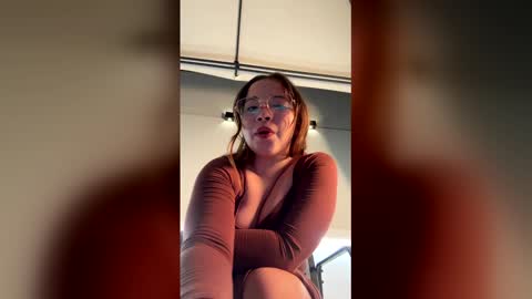 Alicia  online show from 05-17-26, 12:52