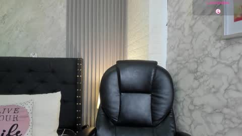 alicya online show from 03-21-26, 11:48