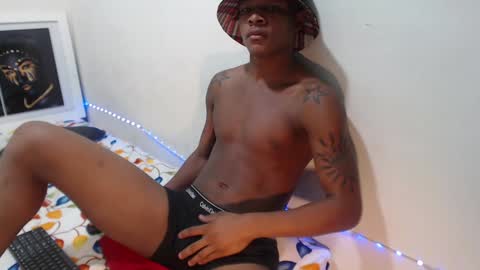 Snapshot of alid_17 chatting on 12-07-24, 04:14 Alid 17 online show from 12-07-24, 04:14