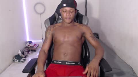 Snapshot of alid_17 chatting on 01-05-25, 10:50 Alid 17 online show from 01-05-25, 10:50