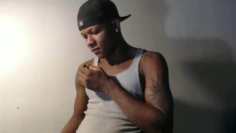 Snapshot of alid_17 chatting on 03-12-25, 07:02 Alid 17 online show from 03-12-25, 07:02