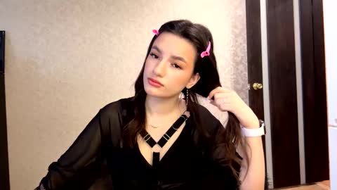 Niki online show from 03-07-26, 12:02