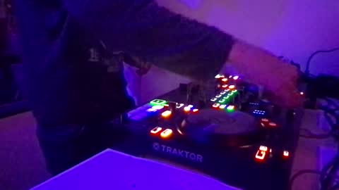 busco rockera online show from 02-21-25, 10:04