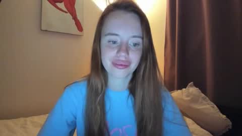 Snapshot of aliensi chatting on 10-26-25, 07:53 aliensi online show from 10-26-25, 07:53