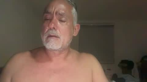 alientv online show from 11-21-25, 04:44