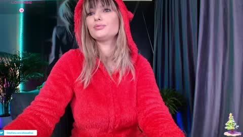 Aliessia online show from 12-16-24, 06:49