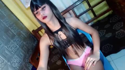 aliexagrey online show from 04-11-26, 07:45