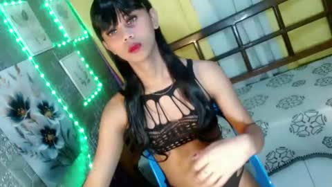 Snapshot of aliexagrey chatting on 06-27-26, 11:04 aliexagrey online show from 06-27-26, 11:04