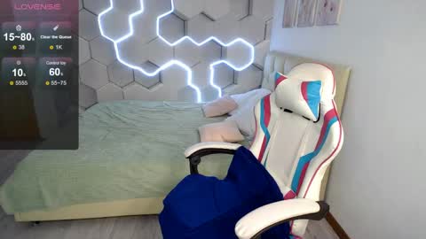 Snapshot of aliicemeow chatting on 05-30-26, 02:30 aliicemeow online show from 05-30-26, 02:30