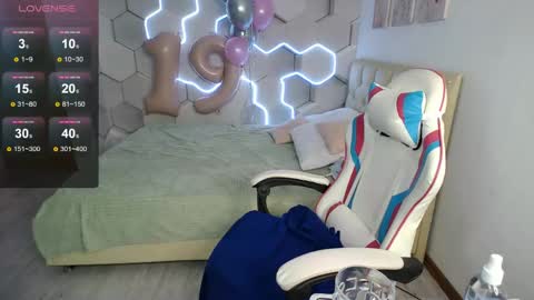 Snapshot of aliicemeow chatting on 06-05-26, 06:52 aliicemeow online show from 06-05-26, 06:52