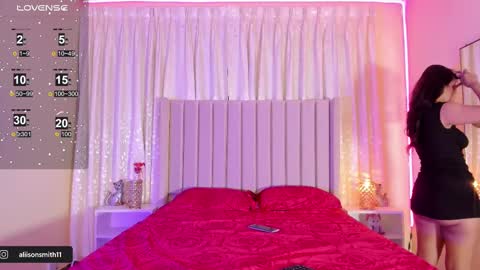 Snapshot of aliison_smith chatting on 02-17-25, 02:53 Alisson online show from 02-17-25, 02:53