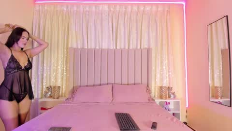 Snapshot of aliison_smith chatting on 03-12-25, 02:41 Alisson online show from 03-12-25, 02:41