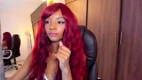 Snapshot of alika_houston chatting on 02-11-25, 05:05 IG Alik nasso online show from 02-11-25, 05:05