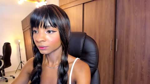 Snapshot of alika_houston chatting on 02-25-25, 08:03 IG Alik nasso online show from 02-25-25, 08:03