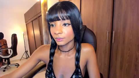Snapshot of alika_houston chatting on 03-03-25, 06:04 IG Alik nasso online show from 03-03-25, 06:04