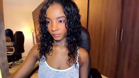 Snapshot of alika_houston chatting on 10-18-25, 02:47 IG Alik nasso online show from 10-18-25, 02:47
