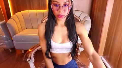 alina_b_ online show from 04-15-26, 08:31
