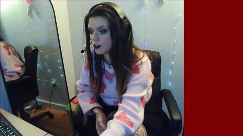 Alina Nightshade online show from 12-17-24, 01:18