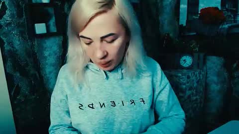 Alina online show from 10-27-25, 06:28