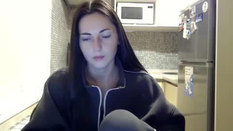 alinajames1 online show from 02-01-25, 05:58