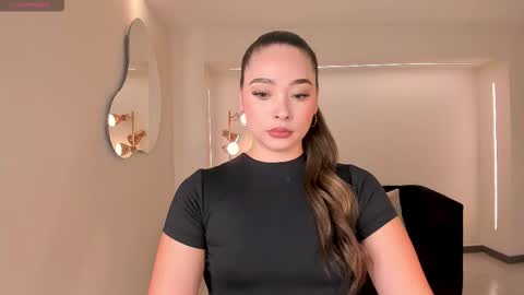 alinakravitz_ online show from 03-02-26, 12:23