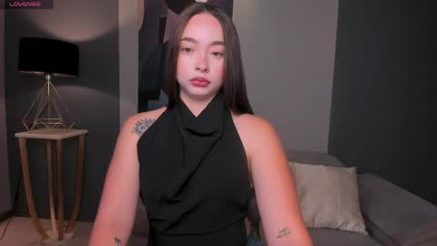 alinakravitz_ online show from 03-27-26, 12:16