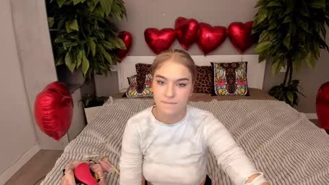 Alina online show from 02-11-26, 06:35