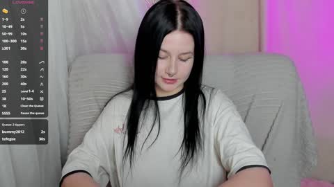 Aline Greeeen online show from 01-31-25, 01:34