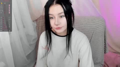 Aline Greeeen online show from 02-27-25, 03:14