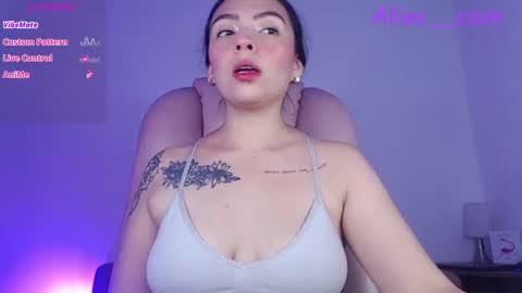 Alejandra online show from 10-18-25, 06:16
