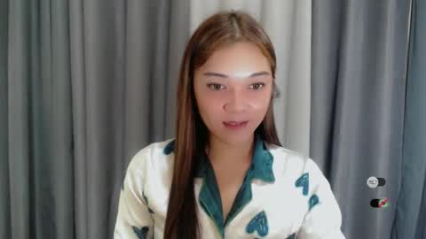 Snapshot of alisa_kiss_ chatting on 02-09-25, 04:40 Shanti xhey online show from 02-09-25, 04:40
