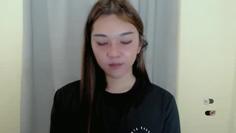 Snapshot of alisa_kiss_ chatting on 02-11-25, 12:05 Shanti xhey online show from 02-11-25, 12:05