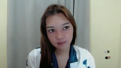 Snapshot of alisa_kiss_ chatting on 02-19-25, 09:17 Shanti xhey online show from 02-19-25, 09:17