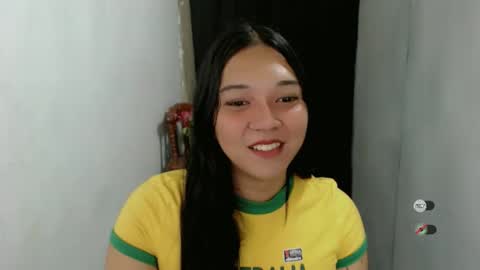 Snapshot of alisa_kiss_ chatting on 09-19-25, 01:56 Shanti xhey online show from 09-19-25, 01:56