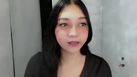 Snapshot of alisa_kiss_ chatting on 11-28-25, 09:01 Shanti xhey online show from 11-28-25, 09:01