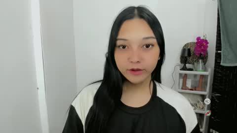 Shanti xhey online show from 03-17-26, 09:07