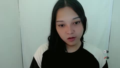 Shanti xhey online show from 03-23-26, 01:42