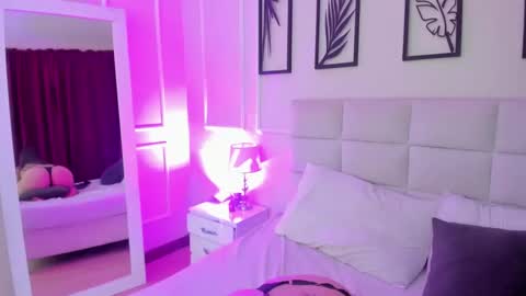     online show from 03-02-25, 08:40