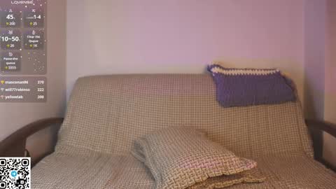 Snapshot of alisaa_01 chatting on 01-12-25, 06:28 Alice Fansly Alisa01 online show from 01-12-25, 06:28