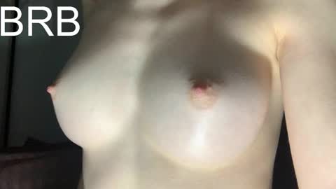 Snapshot of alisaa_01 chatting on 11-04-25, 01:38 Alice Fansly Alisa01 online show from 11-04-25, 01:38