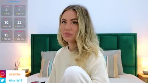 Alisa online show from 10-18-25, 09:32