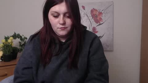 Snapshot of alisawoods_ chatting on 04-26-26, 10:24 Alisa online show from 04-26-26, 10:24