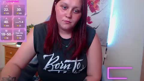 Snapshot of alisawoods_ chatting on 06-17-26, 12:18 Alisa online show from 06-17-26, 12:18