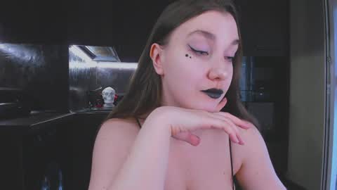 Snapshot of alisaxfox chatting on 05-01-26, 08:30 Alisa online show from 05-01-26, 08:30