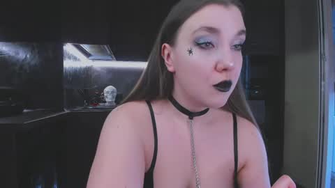 Snapshot of alisaxfox chatting on 05-02-26, 08:41 Alisa online show from 05-02-26, 08:41