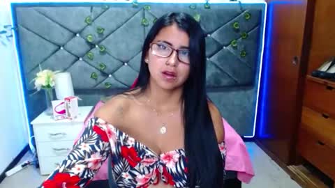 alisha_gamskar13 online show from 04-30-26, 02:12